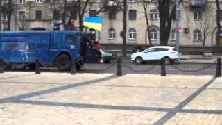 MOV04083