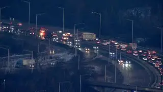 Driver goes into cardiac arrest, crashes on I-94 Edens Expressway, officials say