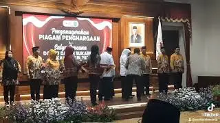 Penganugerahan DDS 75 Kali Gubernur Khofifah