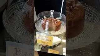 Obrador en #vallecas #pasteleriaartesanal cafeteria Madrid