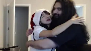 Esfand Surprises Jinny on Christmas