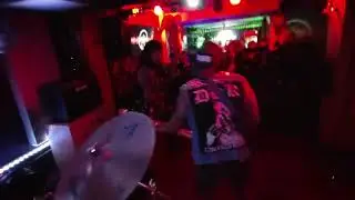 DHK - Punk y bicicleta
