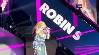 Robin S en Love the 90s Valencia 2024  @lovethe90svalencia2024 #lovethe90svalencia2024