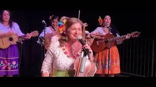 Mariachi Fest: Las Colibrí - Popurri 