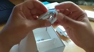 Распаковка телефона Asus ZenFone Max Plus (M1) ZB570TL
