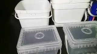 Square plastic buckets