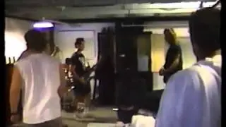 Pennywise 1991 Fletchers Loft.wmv