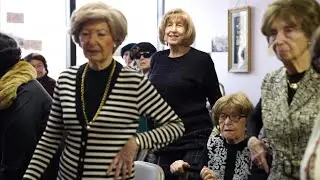 Women Holocaust survivors meet for meals, exercise