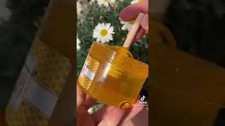 I am loving this HONEY SLIME!! #slime #satisfying #honey #kids