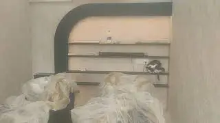 Unisex salon interior idea . law budget design