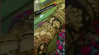 subscribe 👉🏻@zohamehandi#hennaartis#mehndidesign#shorts#insta#khafifmehndi#subscribe#like#dmme#reels