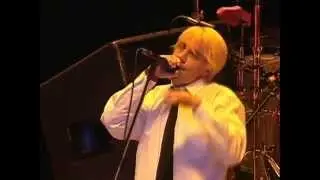 Red Hot Chili Peppers - Give It Away - 6/18/1999 - Shoreline Amphitheatre (Official)