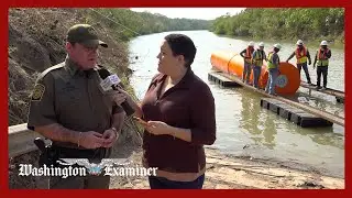 Первый взгляд на стену из буев, установленную в реке на границе с Техасом.