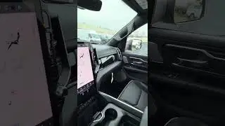 2026 Ram 1500 Laramie 5.7 V8 HEMI