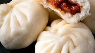 Steam bun and stir fry eggplant