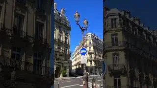 Rue de l'Echelle and Rue Saint Honor&eacute; in Paris