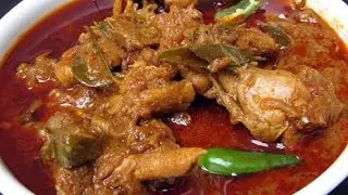 Chicken Curry in Desi Style #typicalfood #cooking #foodie #indianchicken