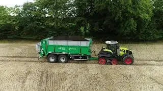 Universal spreader | high capacity, dosing precision and versatility | SAMSON US 2
