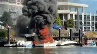 SEMI-RIGIDE.FR - Incendie bateau le 3 octobre 2020 au Crab Shell Restaurant #Vid&eacute;ochoc