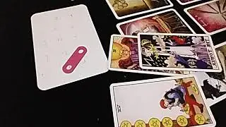 اختر كارت مين اللي بيراقبك ف السر وليه انت عاجبه و هل صادق وبيحبك  وليه انت ؟ قراءه تاروت بالاحرف لك