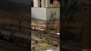 TrainController streikt: Beinahe G&uuml;terzug Kollision im Eisenbahnclub Erfurt 1965 #modelleisenbahn