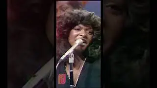 Something about the way Sharon Paige sings &ldquo;weee&rdquo; that puts you in a trance #shorts
