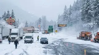 ❄️ British Columbia, Canada Highway Nightmare &ndash; Hope Drivers Trapped in Extreme Mountain Snowstorm !