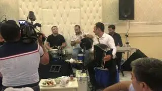 Vahid Qarmon & Eldeniz qosa & Abas Nagara & Elvin Udarnik & Resad ucar klavis 