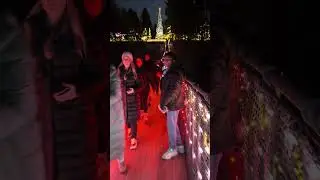 Capilano suspension bridge with #holidaylights #capilanosuspensionbridge #vancouver #canada