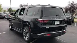 2022 Jeep Wagoneer