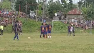 Local Roberto Carlos free kick