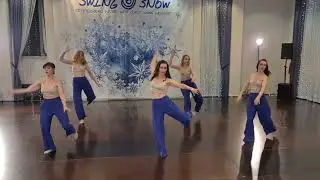 Water. Show Girls. Swing & Snow 2023