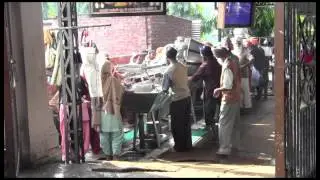 Golden Temple Community Kitchen-Sustainable Living: Cleaning Dishes