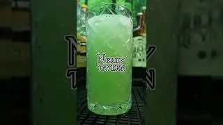 Nerdy Tavern (A cocktail inspired by myself!) #cocktail #nerdytavern #bartender #shorts