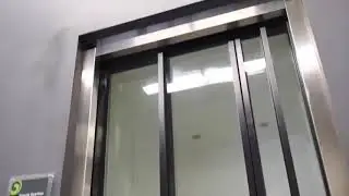 Savaria Auto Slim Glass Black Doors