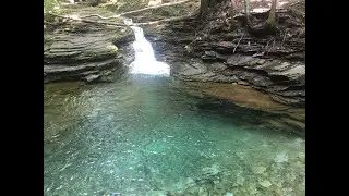 Virtual Hike of Devil's Bathtub. June 2020