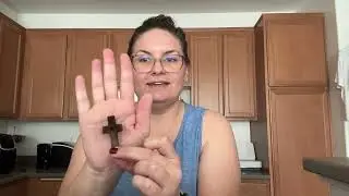 Smooth and comforting wooden cross heart fidget