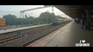 AERODYNAMIC WAG 7 28737 POWERING NMG FRIEGHT TRAIN 