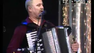 a dze idzes helenko.00.avi rusinske pesme [rusinski spivanki]