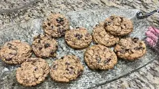 Classic Oatmeal Raisin Cookies I Gluten Free Holiday Baking
