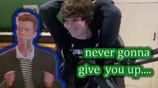 Tubbo Rick Rolls His Chat