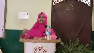 A very powerful debate on education system of Madaris e Islamia by Umme Ayman