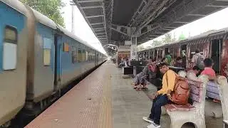 12277 HOWRAH PURI SHATABDI SKIP TIKIAPARA STATION. LOCO:- 22367 SANTRAGACHI WAP 4 . 