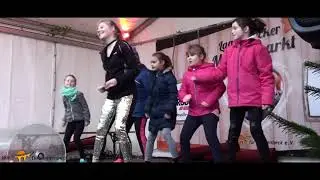 Laggenbecker Martinimarkt auf dem Dorfplatz HD