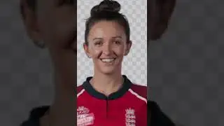 RCB womens team buys welcome kate cross Georgia wareham and Sophie molineux play bold