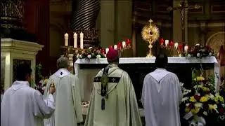 Adoration avec le saint sacrement