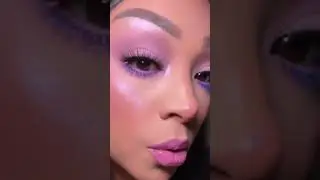 Blue mascara meets pink eyeshadow for a purple pop #eyelinertutorial