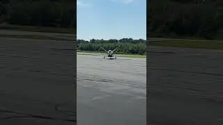 A Vision Jet Visits Our Quiet Airport! #visionjet #flying #simulator #airplane #airport