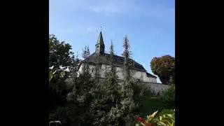 die Evangelische Kirche in Steeden zum Gottesdienst einl&auml;uten