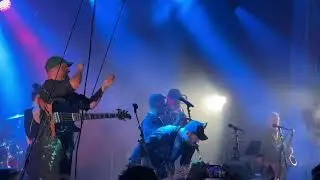 CUT CAPERS aux Sables d'Olonne le 5 ao&ucirc;t 2025